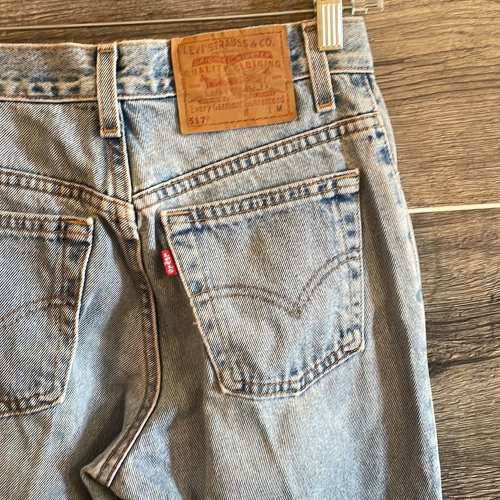 Levi's Women's Light Blue Jeans - Picture 3 of 5